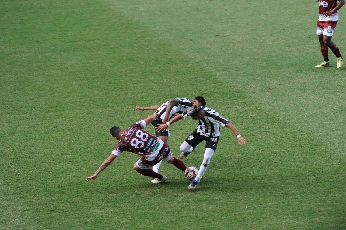 Fotos da vitria do Atltico sobre o Patrocinense, por 3 a 1, no Independncia, em Belo Horizonte, pela quarta rodada do Campeonato Mineiro. Mando foi do clube do interior, que no pde realizar a partida em Patrocnio devido ao elevado nmero de casos de COVID-19 na cidade.