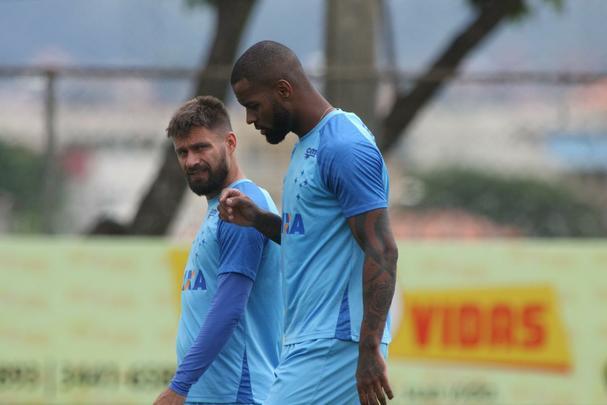 Imagens do treino do Cruzeiro nesta segunda-feira, 19 de fevereiro, na Toca da Raposa II