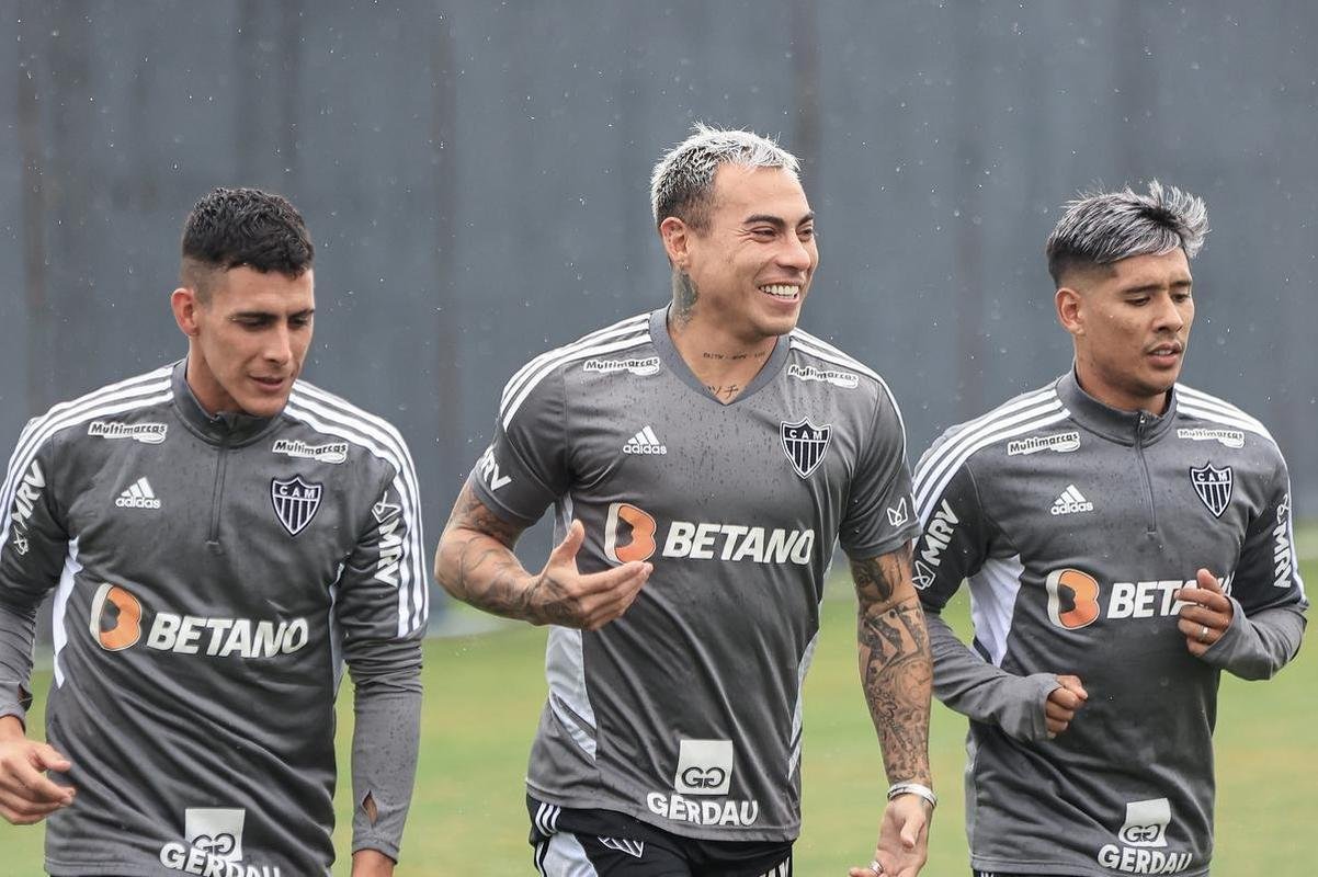 Veja fotos do primeiro dia de pr-temporada do Atltico