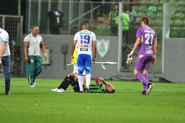 Amrica perdeu para o So Bento por 2 a 1, pela 38 rodada da Srie B do Campeonato Brasileiro 