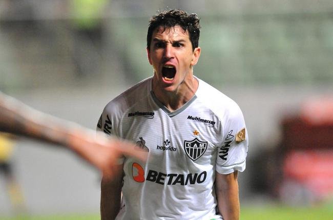 Fotos do gol de Nacho, do Atltico, sobre o Amrica em clssico pela Libertadores, no Independncia