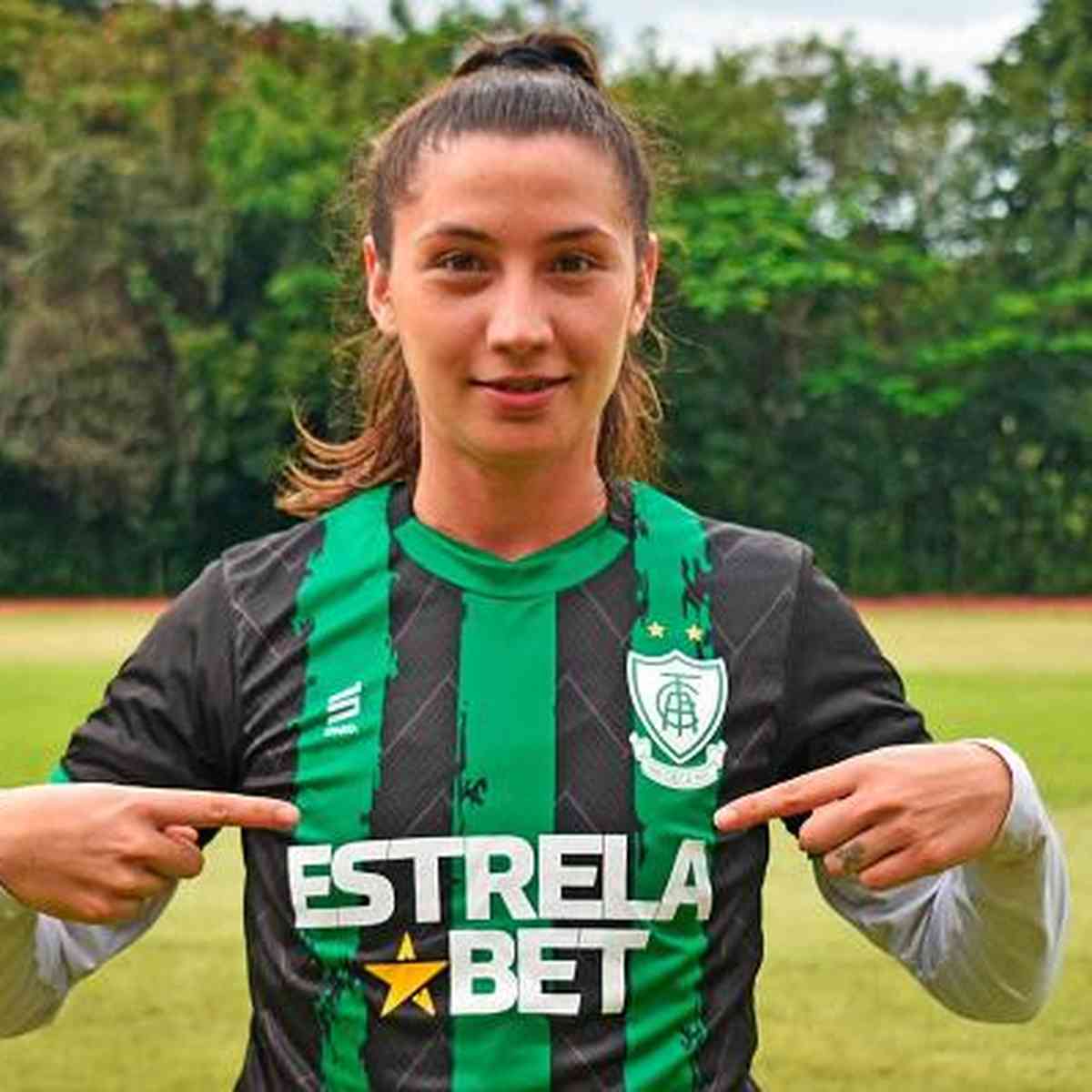 CBF mantém Brasileirão Feminino com 4 rebaixados e pausa para Copa -  Superesportes