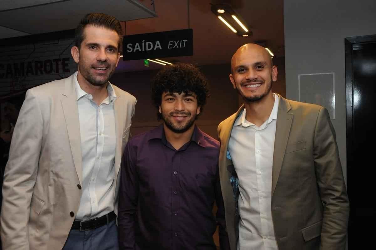 Personalidades na cerimnia do 16 Trofu Tel Santana