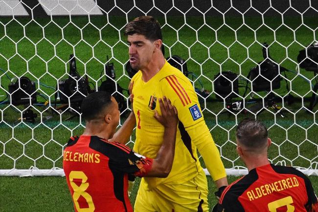 Fotos do jogo entre Bélgica e Canadá pelo Grupo F da Copa do Mundo