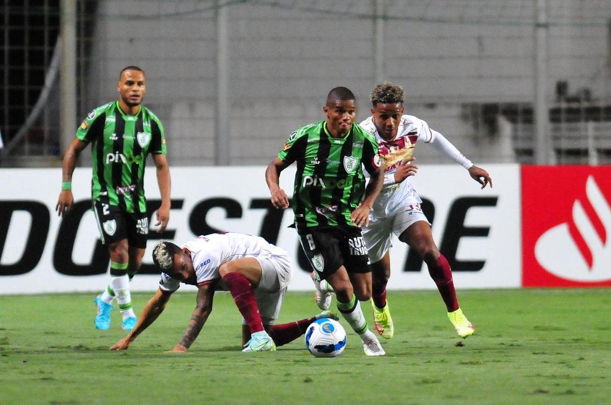 Fotos do jogo entre Amrica e Tolima, no Independncia, em Belo Horizonte, pela terceira rodada do Grupo D da Copa Libertadores 2022