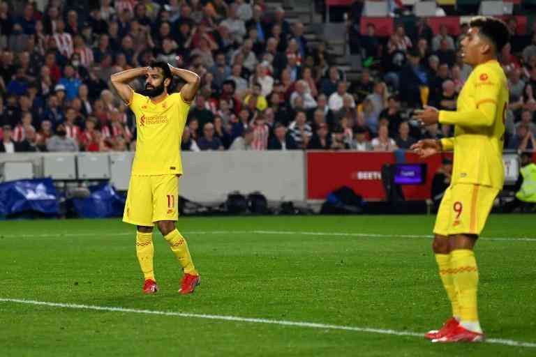 Em clássico com quatro bolas na trave, Everton e Liverpool não