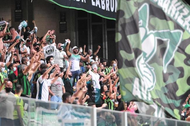 Fotos da vitria do Amrica sobre o Fortaleza, por 2 a 1, no Independncia, pela 29 rodada da Srie A do Campeonato Brasileiro