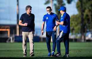 Fotos do treino do Cruzeiro na tarde desta quinta-feira (19/8), na Toca da Raposa II, em Belo Horizonte. Time fechou a preparao para enfrentar o Confiana, s 21h30 desta sexta-feira, no Mineiro