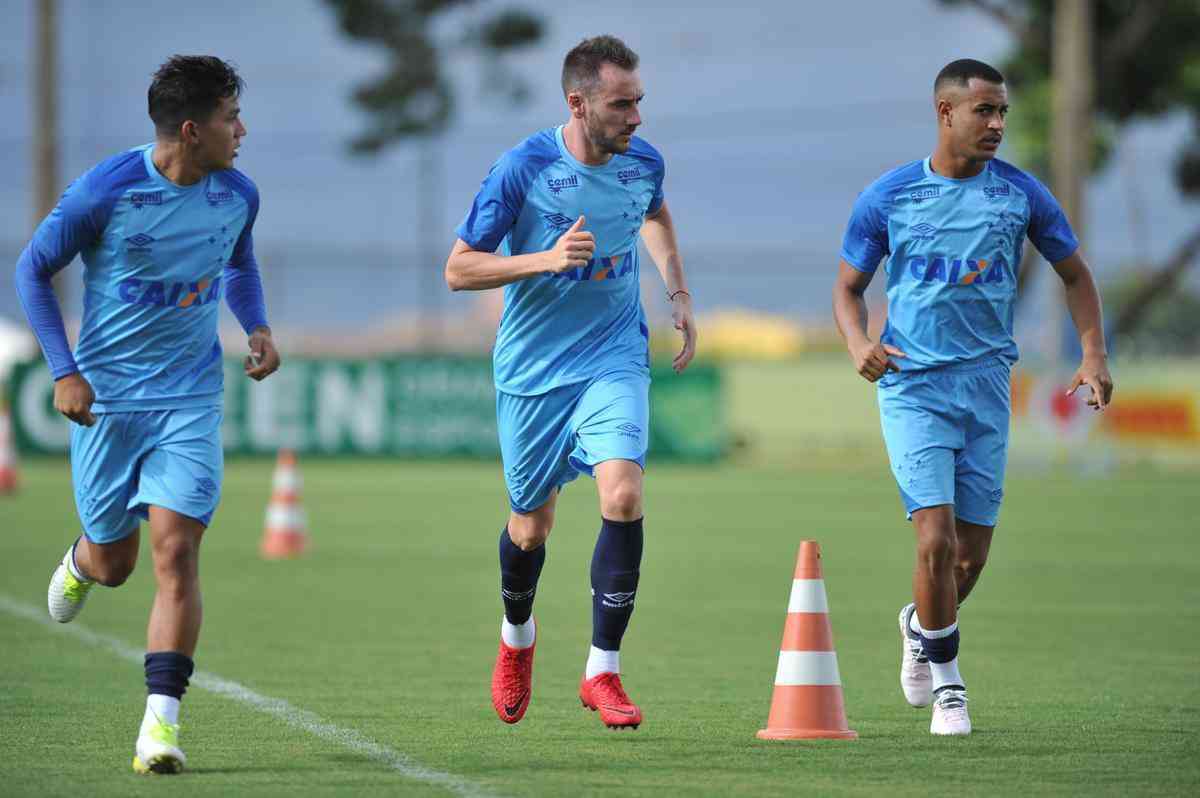 Fotos do treino do Cruzeiro desta quarta-feira (31/1), na Toca II (Ramon Lisboa/EM D.A Press)