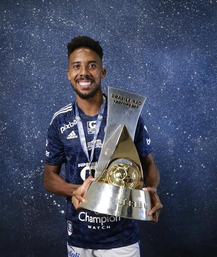 Willian Oliveira: livre do contrato com o Ceará, tem negociações encaminhadas com o Goiás para 2023
