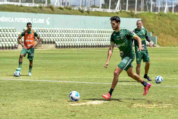 Jogadores do Amrica prometem muita luta para voltar do Equador com a vaga na bagagem 