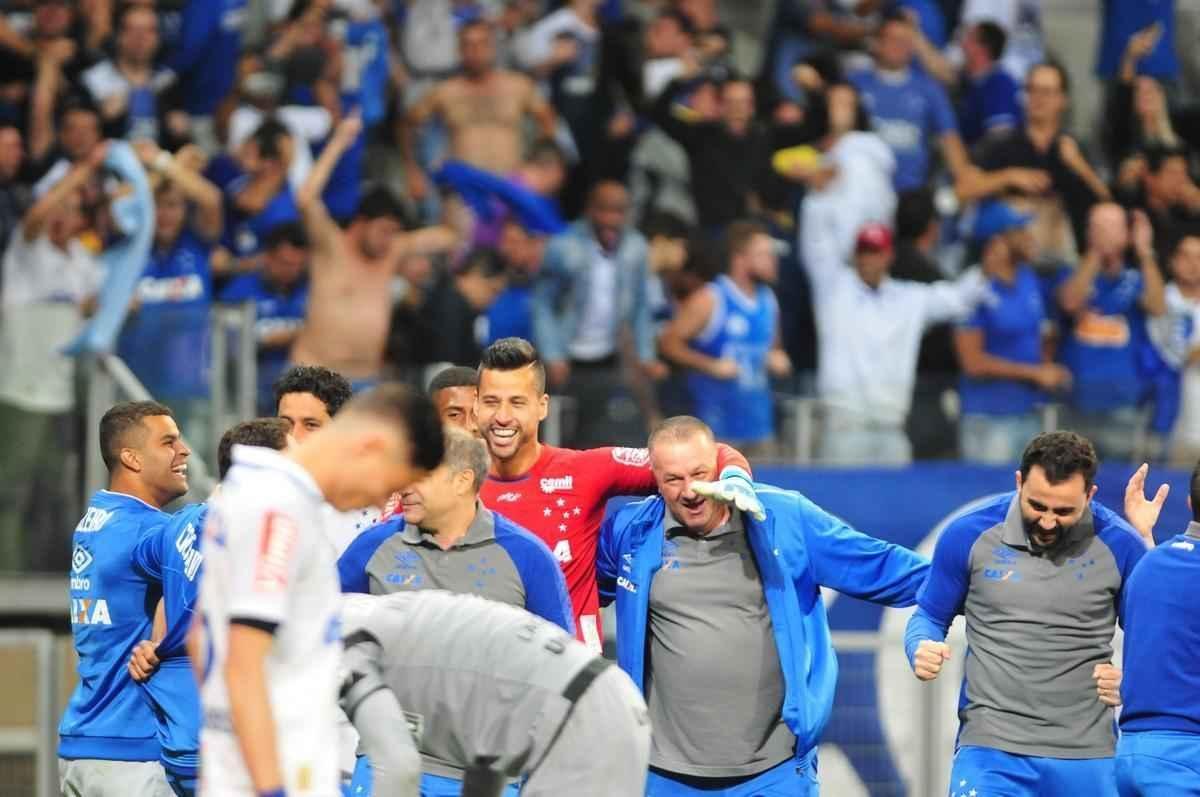 Cruzeiro venceu pnaltis com gols de Rafael Sobis, Raniel e Thiago Neves; Fbio pegou pnalti de Luan