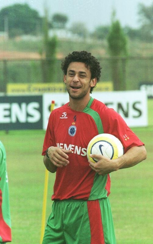 O dia a dia de Fred na Toca da Raposa II entre julho de 2004 e agosto de 2005