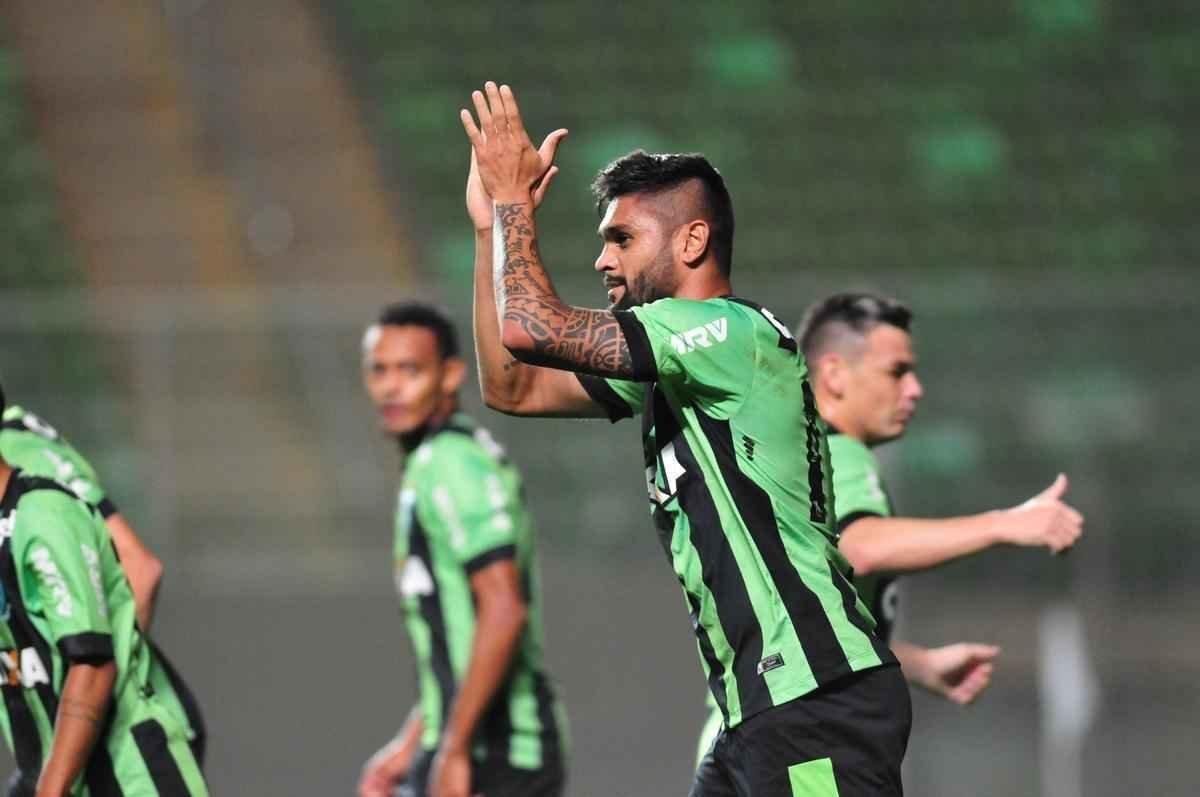 Amrica e Figueirense se enfrentaram, no Independncia, pela 16 rodada da Srie B do Brasileiro