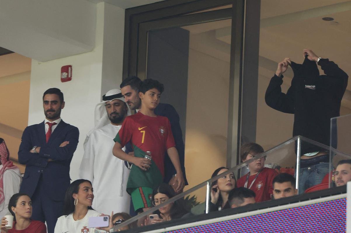 Esposa Georgina Rodriguez e demais familiares de Cristiano Ronaldo durante jogo entre Marrocos e Portugal pelas quartas de final da Copa do Mundo no Estdio Al Thumama