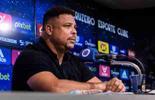 Em sua primeira visita à Toca da Raposa II, Ronaldo concedeu entrevista coletiva e teve contato com jogadores e comissão técnica do Cruzeiro. Ele também se encontrou com sócios da categoria Diamante.