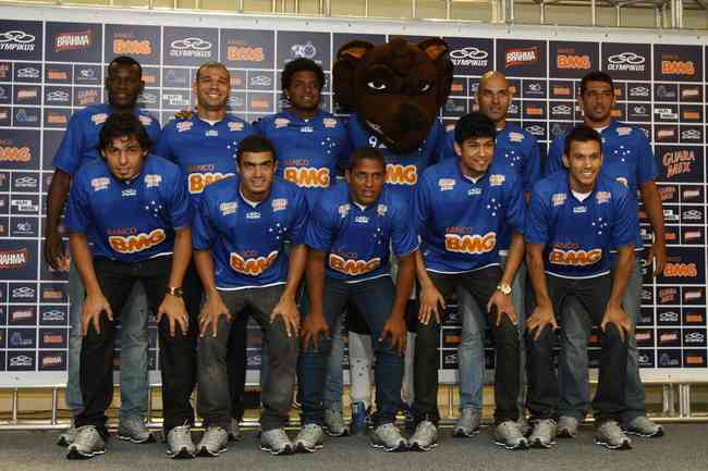 O pacotão de reforços do Cruzeiro de janeiro de 2013 tinha Bruno Rodrigo, Nirley, Paulão, Henrique, Nilton, Uelliton, Egídio, Ricardo Goulart, Diego Souza e Lucca