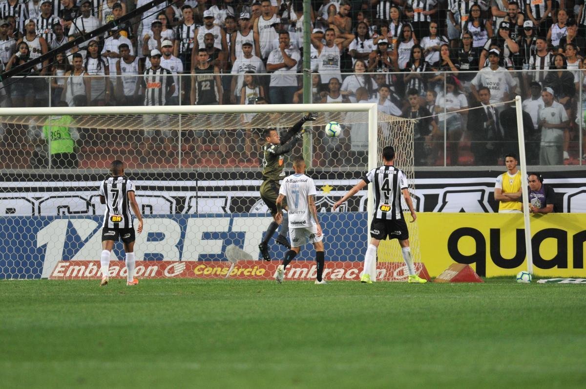 Fotos do jogo entre Atltico e Grmio