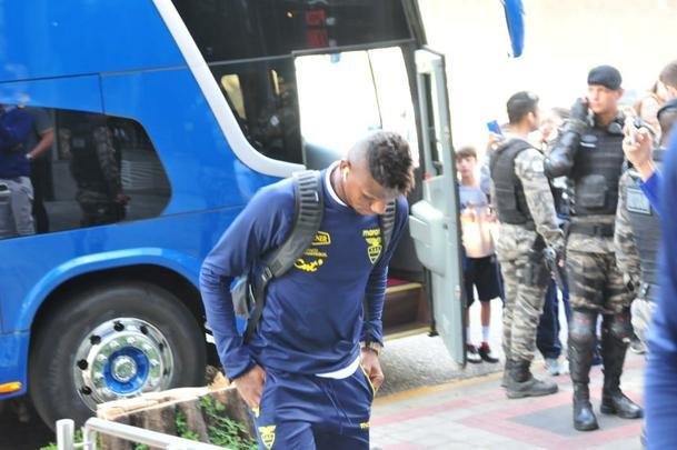 Delegao do Equador desembarcou nesta tera-feira em Belo Horizonte, onde estrear na Copa Amrica