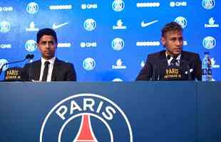 Imagens da apresentao de Neymar como grande reforo do Paris Saint-Germain 