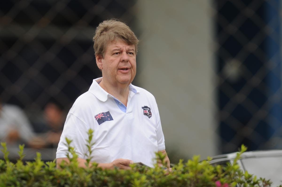 Com gol de Judivan e sob olhares dos membros do Ncleo Dirigente Transitrio, Raposa bateu o Bugre por 1 a 0