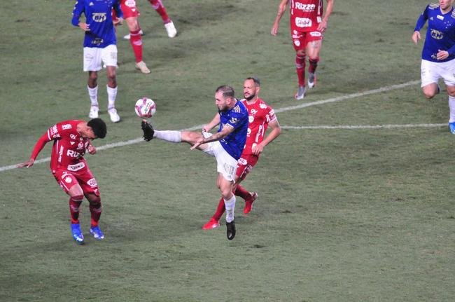 Fotos de Cruzeiro x Vila Nova-GO, no Independncia, em Belo Horizonte, pela 33 rodada da Srie B