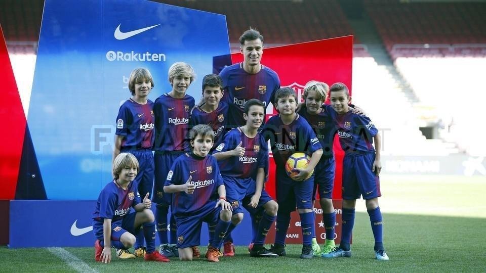 Veja como foi o primeiro dia de Philippe Coutinho no Barcelona