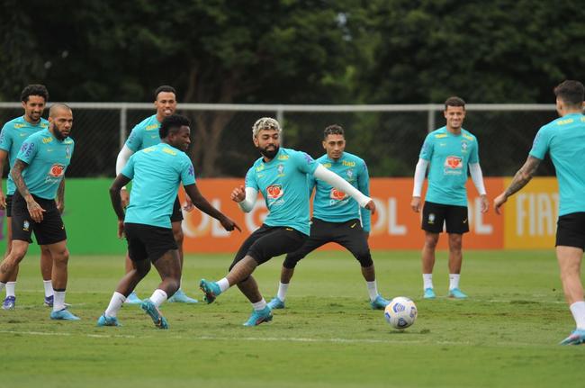 Seleo Brasileira concluiu na Toca da Raposa II, CT do Cruzeiro, em BH, a preparao para enfrentar o Paraguai no Mineiro pelas Eliminatrias da Copa do Mundo do Catar