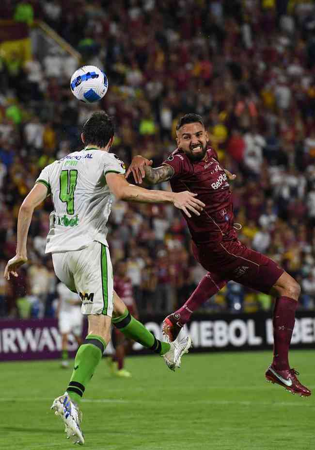 Com gol de pênalti, Maidana assume artilharia do América em 2022