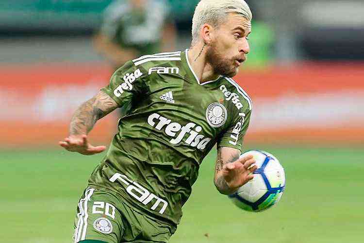 Ex-Cruzeiro, Angulo acerta com o Botafogo - Superesportes
