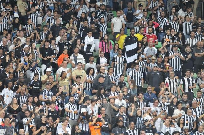 Fotos do jogo entre Atltico e Athletico-PR