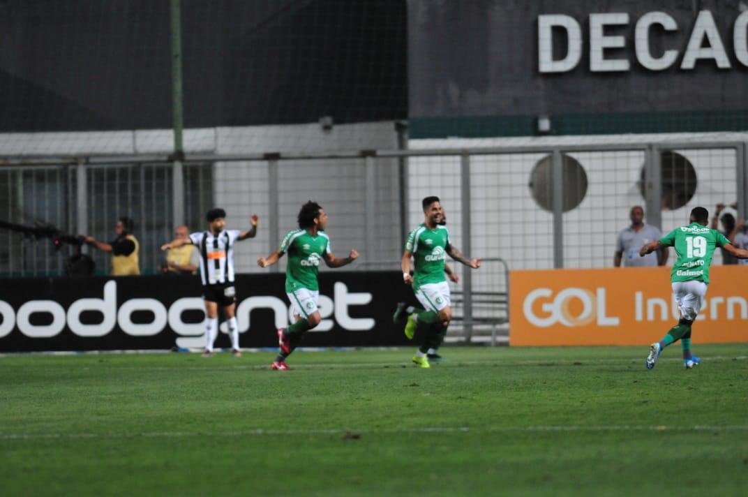 Fotos do jogo entre Atltico e Chapecoense, no Independncia, pela 29 rodada do Campeonato Brasileiro