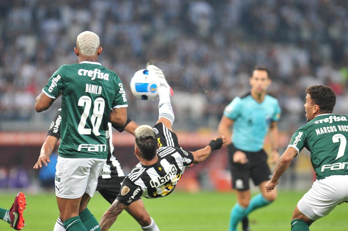 Fotos do jogo de ida das quartas de final da Copa Libertadores, entre Atltico e Palmeiras, no Mineiro