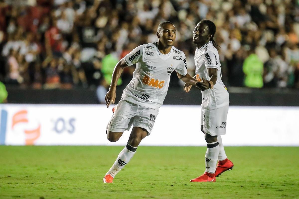 Equipes se enfrentaram no So Janurio, pela 2 rodada do Brasileiro