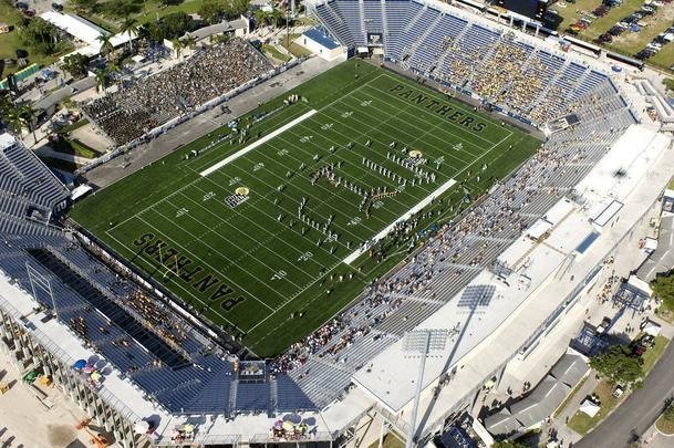 FIU Stadium: situado em Miami, nos Estados Unidos, o estádio tem capacidade para 20.000 torcedores. A distância entre Buenos Aires e Miami é de 7.090 km.