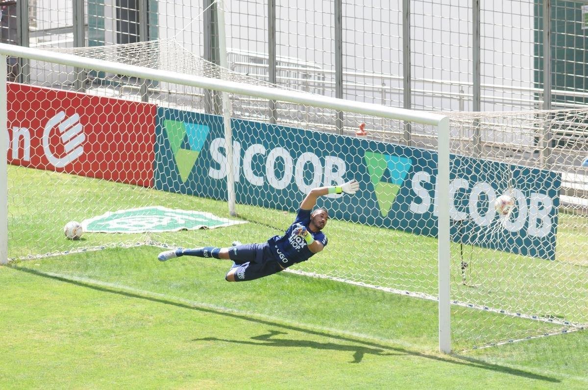 No Independncia, Tombense vence Caldense no jogo de ida da semifinal do Mineiro