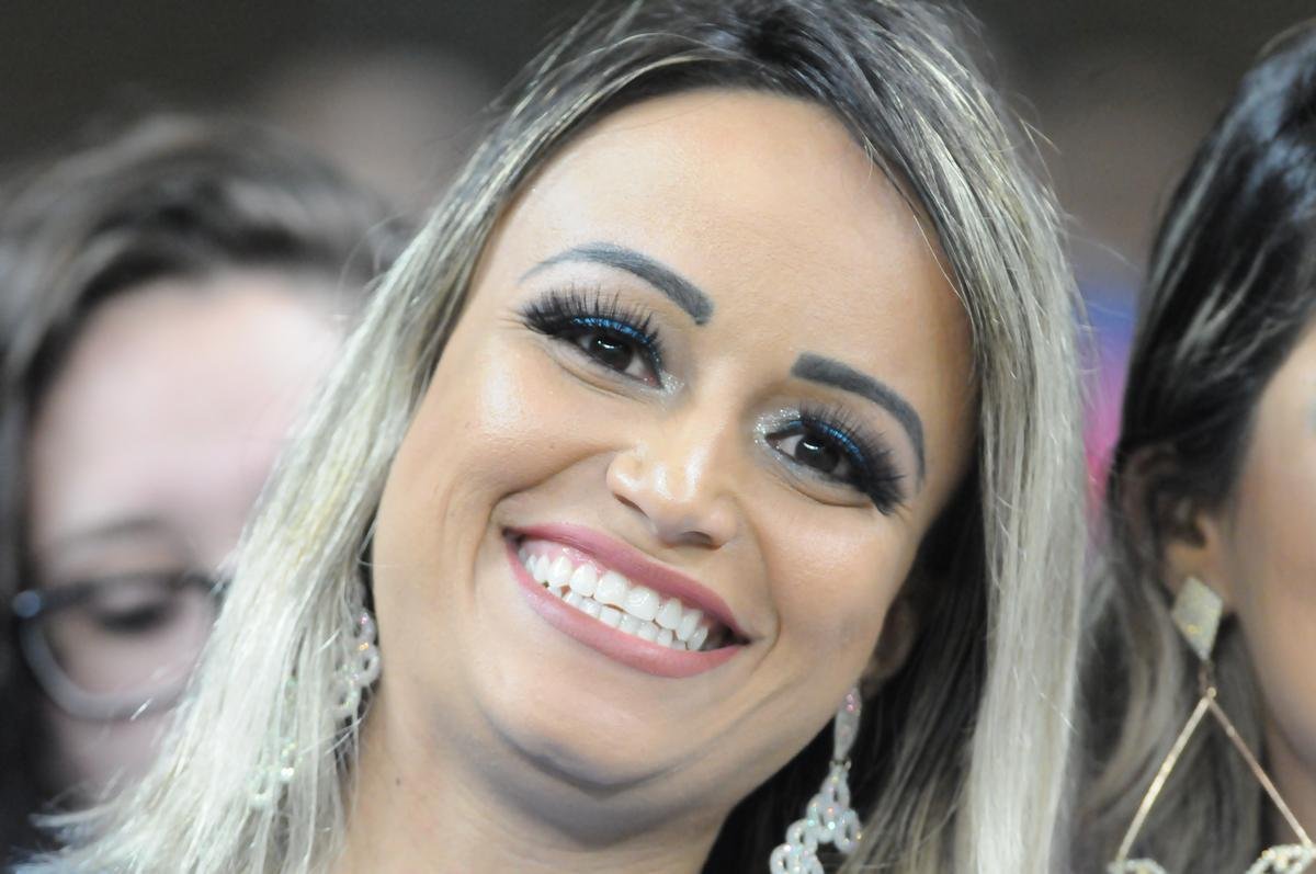 Fotos da torcida cruzeirense, no Mineiro, na partida contra o Inter, pela semifinal da Copa do Brasil