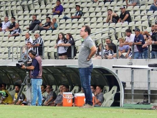 América e Ceará se enfrentaram, no Castelão, pela 24ª rodada da Série B do Brasileiro