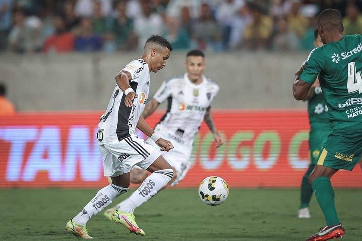 Fotos do jogo entre Cuiab x Atltico, na Arena Pantanal, pela 18 rodada da Srie A do Campeonato Brasileiro