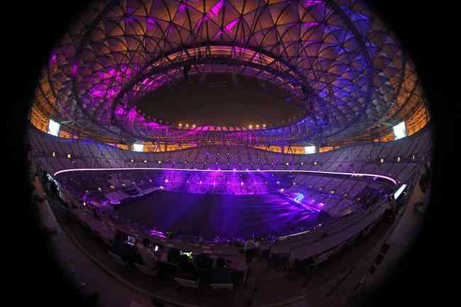 Fachada dourada marca estádio da final da Copa do Mundo do Catar