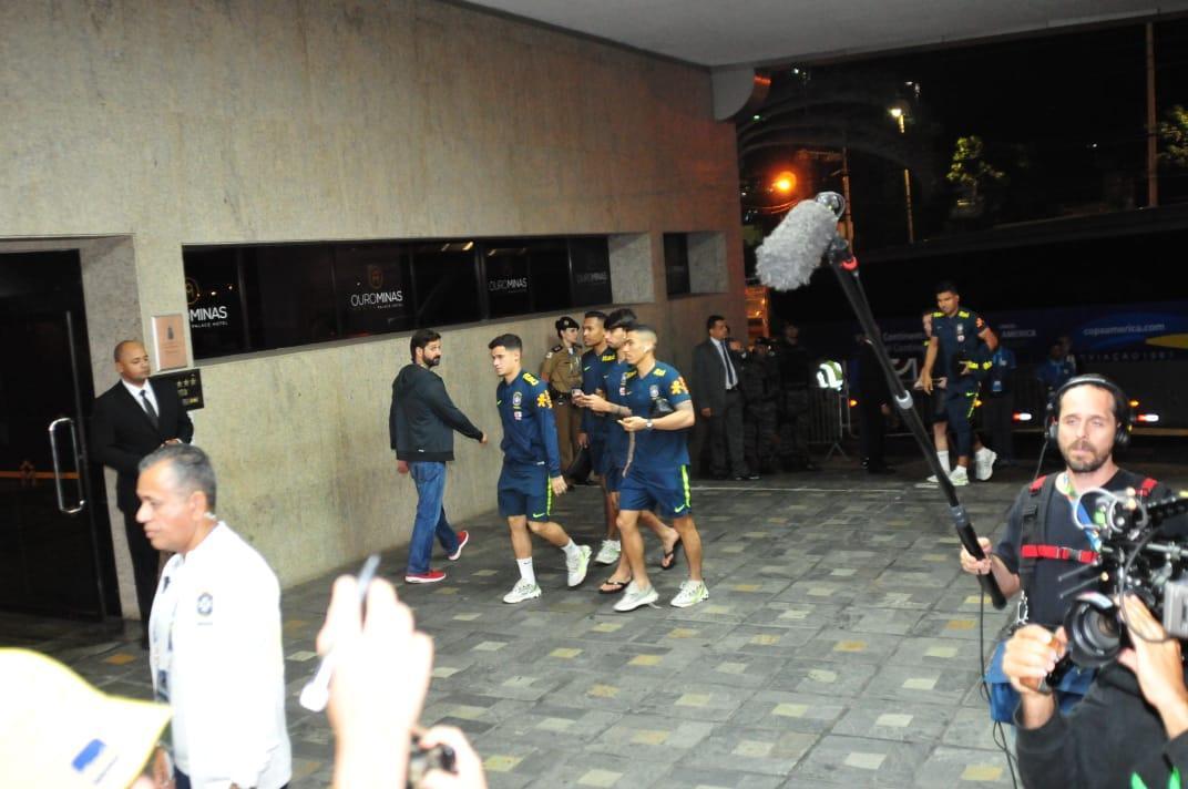 Neste domingo, Seleo fez mais um trabalho na Cidade do Galo