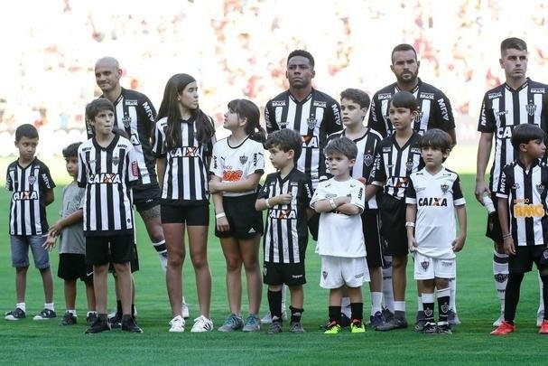 Imagens do duelo entre Flamengo e Atlético, no Maracanã, pela 26ª rodada do Brasileiro
