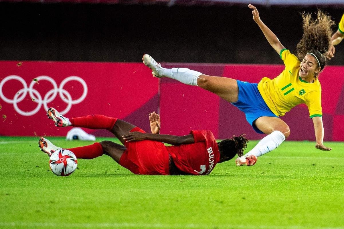 A eliminao brasileira no torneio de futebol feminino dos Jogos de Tquio