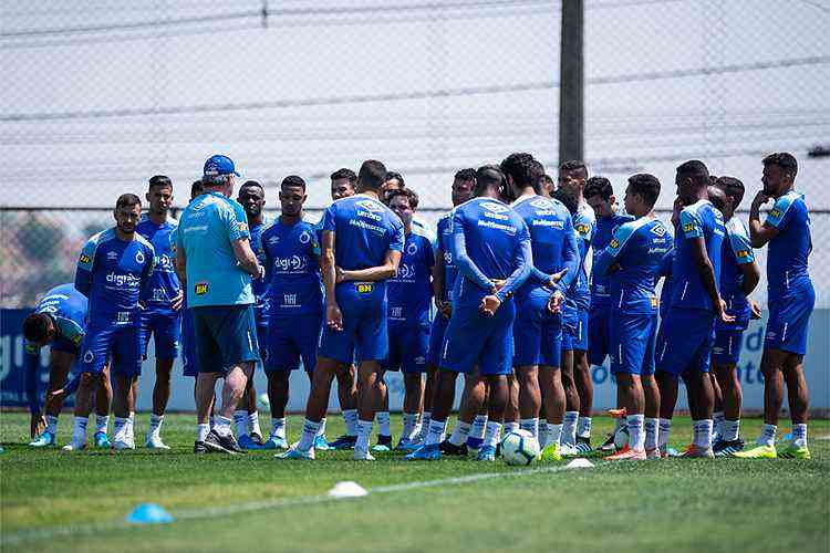 Cruzeiro x CRB: veja como assistir, escalações, desfalques e arbitragem, copa do brasil