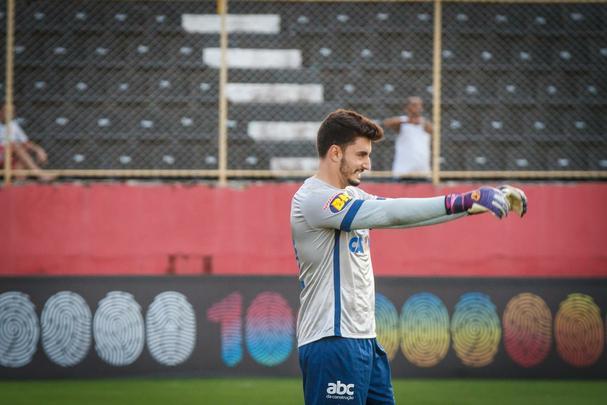Cruzeiro empatou com Vitória no Barradão, em Salvador, por 1 a 1, pela 17ª rodada do Brasileiro