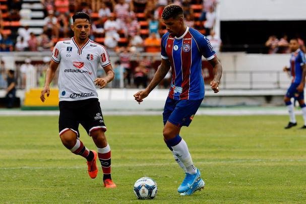 Santa Cruz e Bahia se enfrentaram no Arruda e empataram sem gols na estreia da Copa do Nordeste, em jogo que foi recheado de homenagens a Tiago Cardoso