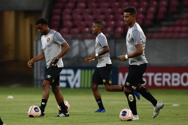 Com a Ilha passando por melhorias, equipes se enfrentaram na Arena de Pernambuco pela segunda rodada do Campeonato Pernambucano