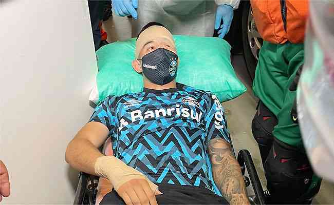 Villasanti foi atingido por pedra lançada ao ônibus do Grêmio próximo do Beira-Rio