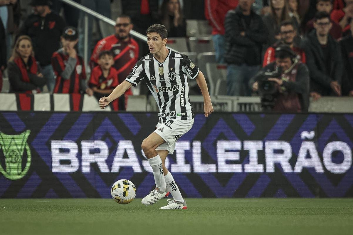 Neste domingo (17), o Atlético enfrentou, em Curitiba, o Athletico-PR pela 2ª rodada da Série A do Campeonato Brasileiro. A partida foi realizada na Arena da Baixada.