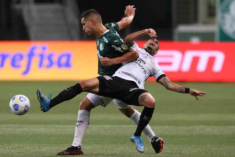 Com reviravoltas, Corinthians e Palmeiras empatam em jogo de